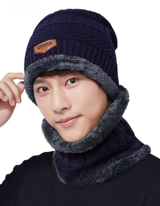Wool Cap With Neck